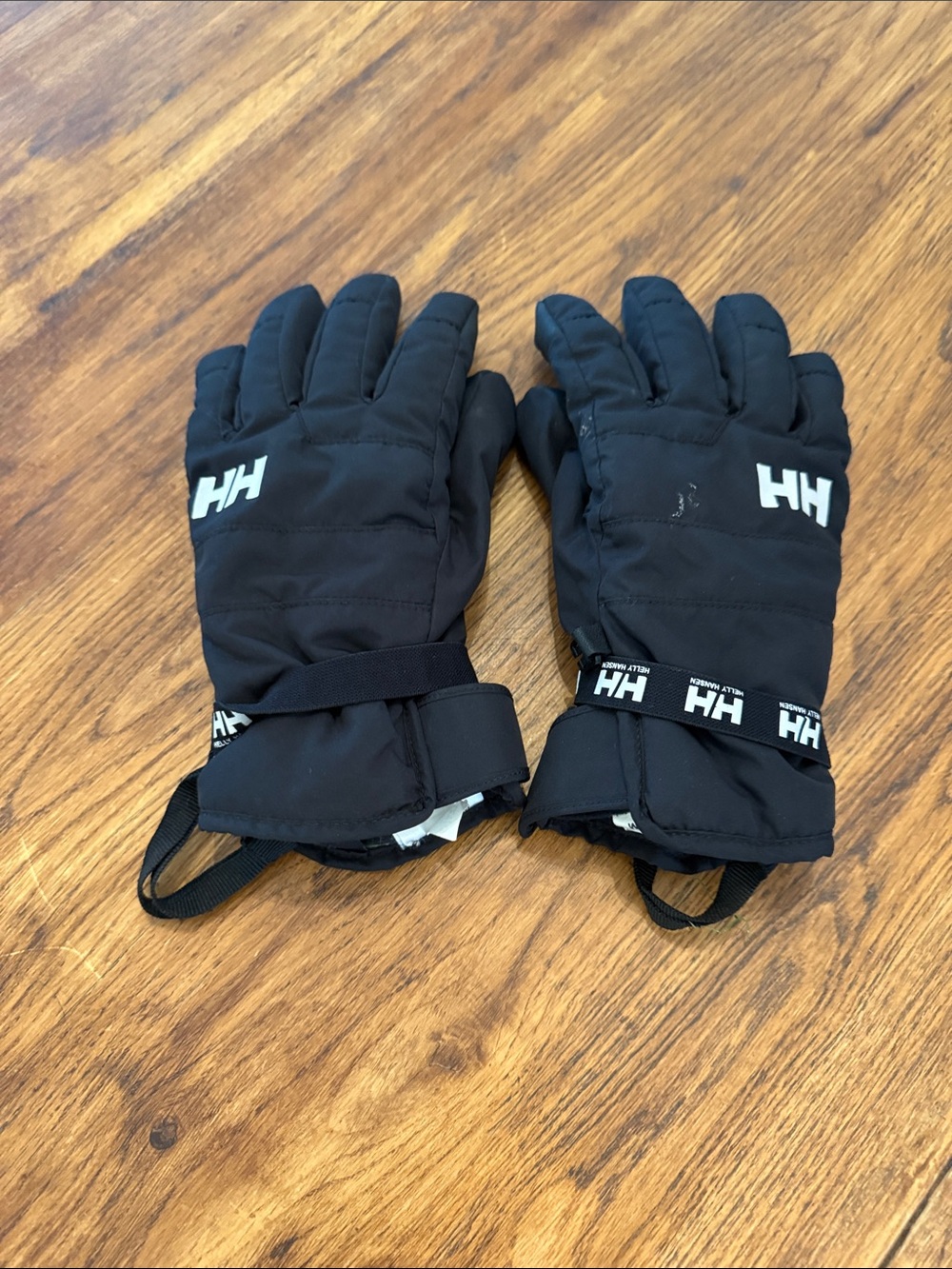 Helly Hansen Black Insulated Ski Gloves with HH Logo